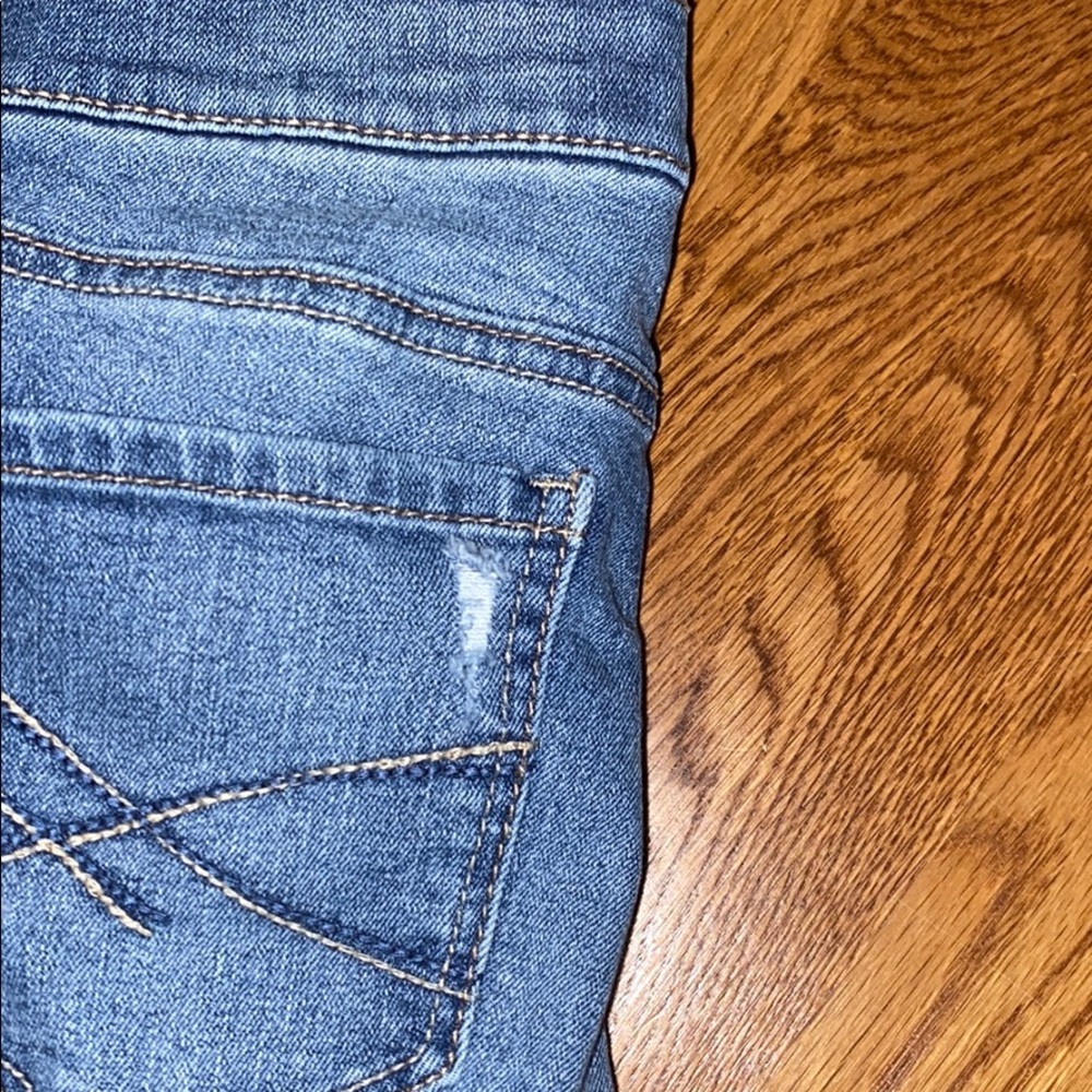 jeans!🥰 - Picture 2 of 3